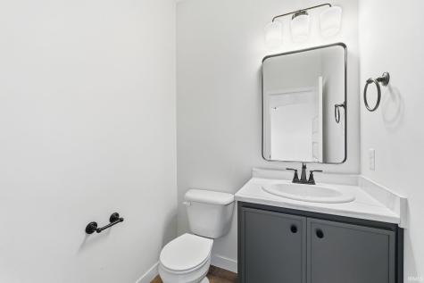 1563 Farm View Court Huntertown IN 46748