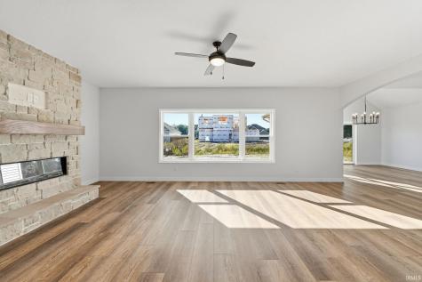 1563 Farm View Court Huntertown IN 46748