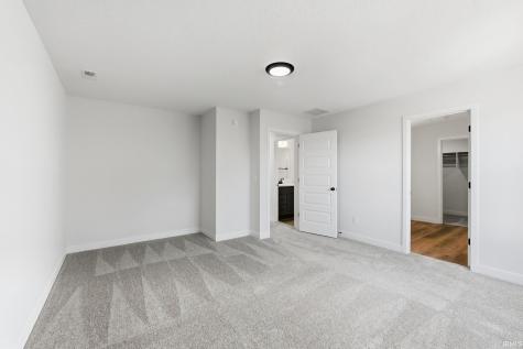 1563 Farm View Court Huntertown IN 46748