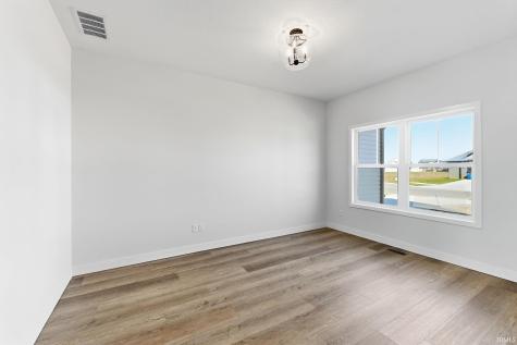 1563 Farm View Court Huntertown IN 46748