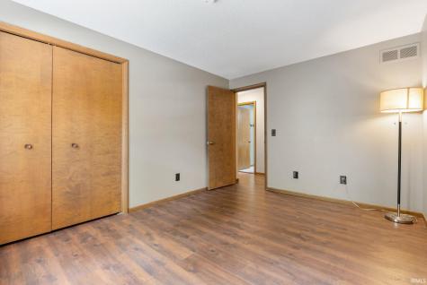 6027 Landover Place Fort Wayne IN 46815