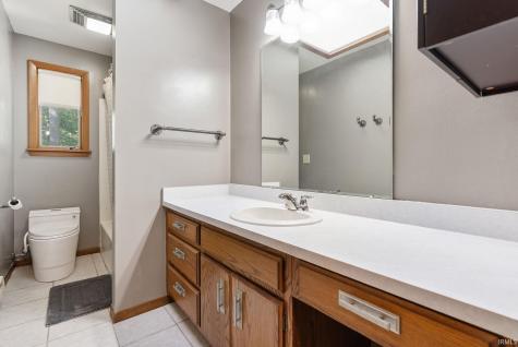 6027 Landover Place Fort Wayne IN 46815