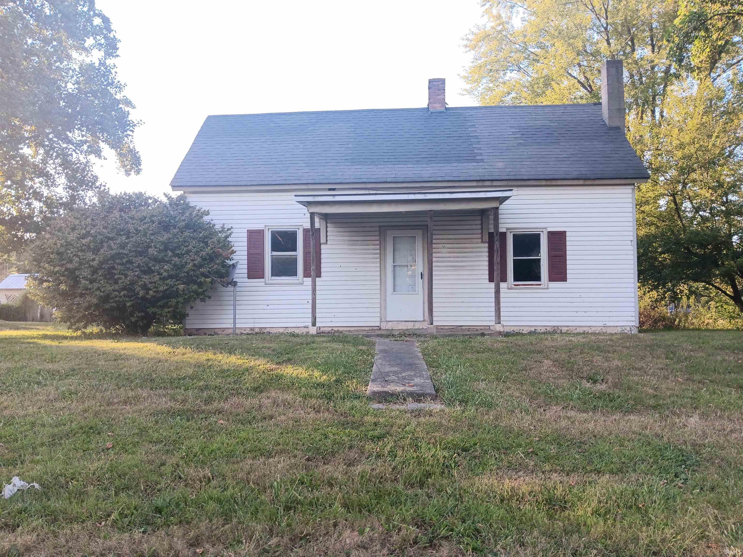 407 N Ledgerwood Street Carlisle IN 47838