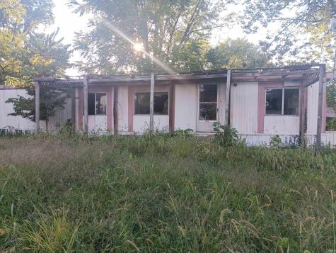 407 N Ledgerwood Street Carlisle IN 47838