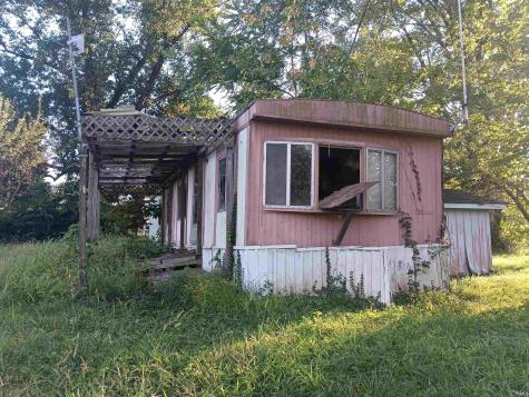 407 N Ledgerwood Street Carlisle IN 47838