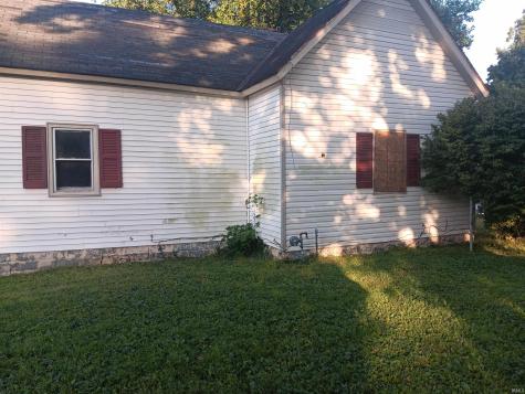 407 N Ledgerwood Street Carlisle IN 47838