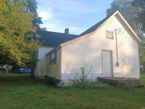 407 N Ledgerwood Street Carlisle IN 47838