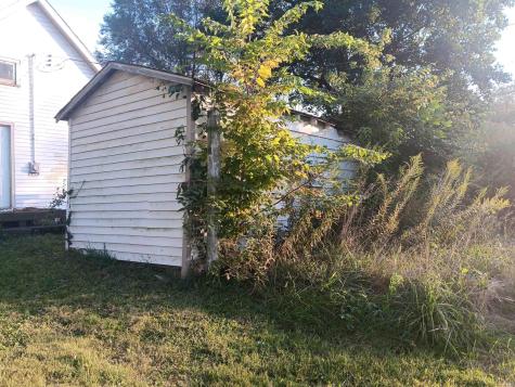 407 N Ledgerwood Street Carlisle IN 47838