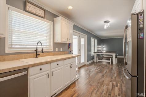 219 S 6th Street Rockport IN 47635