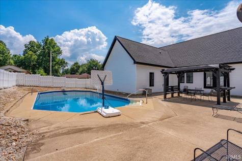 219 S 6th Street Rockport IN 47635