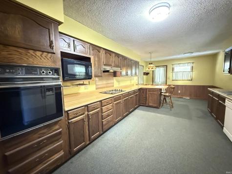 6105 N State Road 59 Linton IN 47441