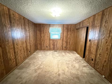 6105 N State Road 59 Linton IN 47441