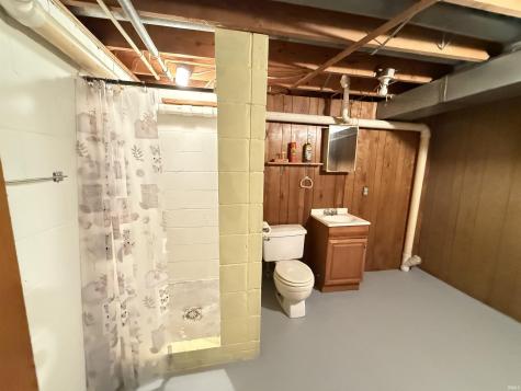 6105 N State Road 59 Linton IN 47441