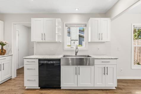 3024 Winslow Place Fort Wayne IN 46815
