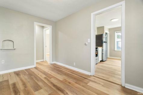 518 E Irvington Avenue South Bend IN 46614