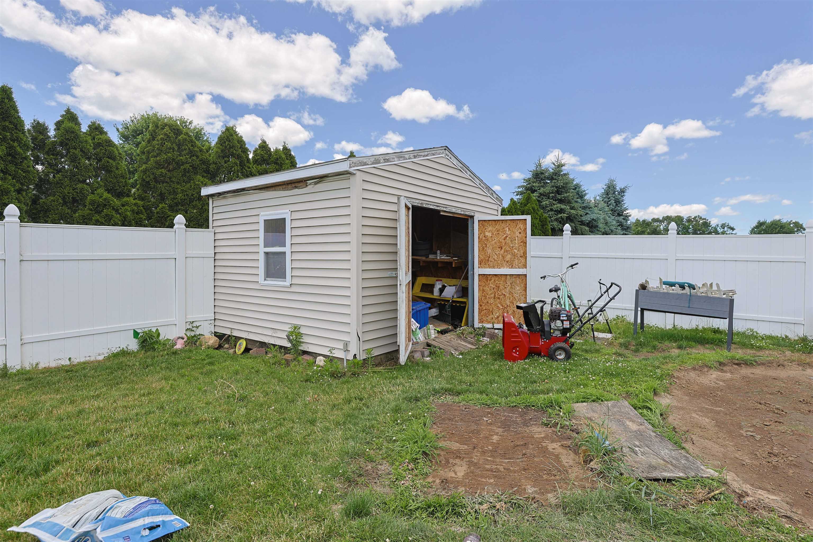 55763 Ringneck Drive Osceola IN 46561