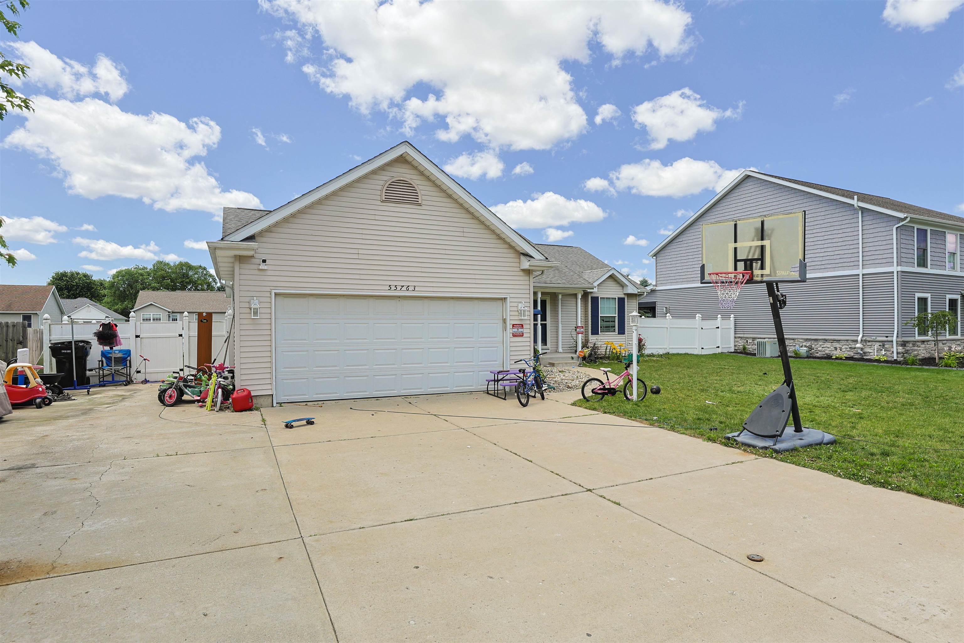 55763 Ringneck Drive Osceola IN 46561