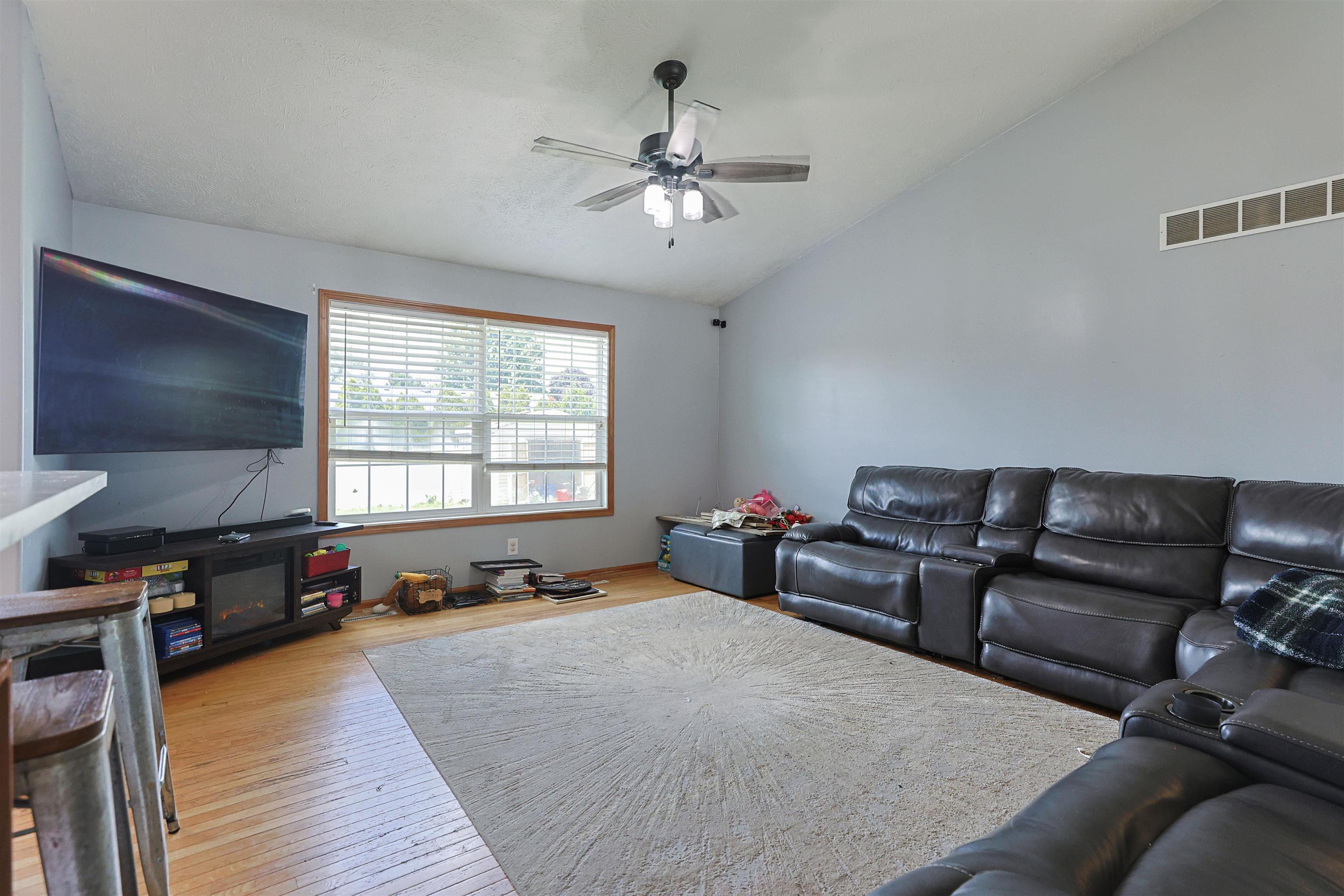 55763 Ringneck Drive Osceola IN 46561