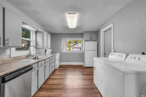 709 N Wheeling Avenue Muncie IN 47303