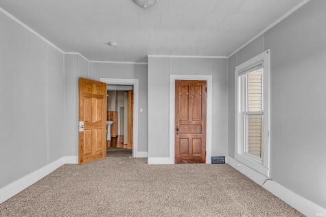 709 N Wheeling Avenue Muncie IN 47303