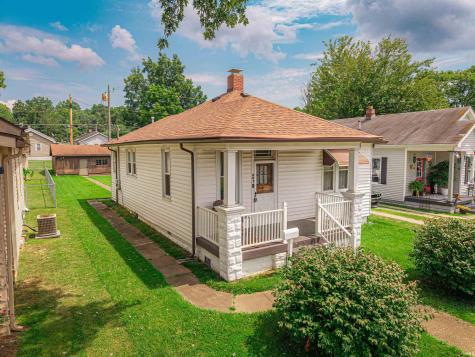 203 Wills Avenue Evansville IN 47712