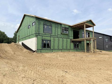 11124 Wharton Way Osceola IN 46561