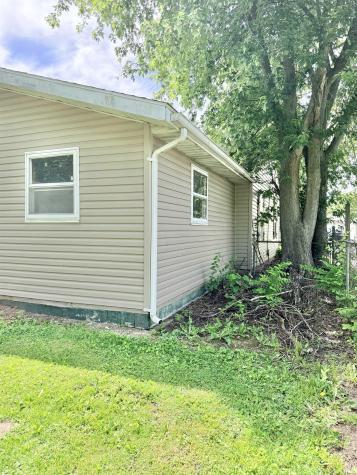 1804 E 25th Street Muncie IN 47302