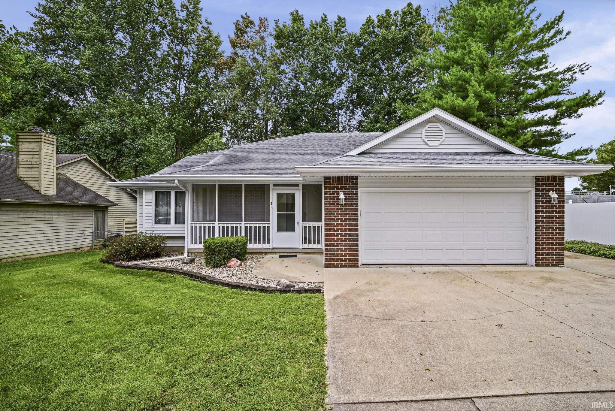 21 Stingley Drive Rossville IN 46065