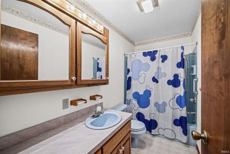 21 Stingley Drive Rossville IN 46065
