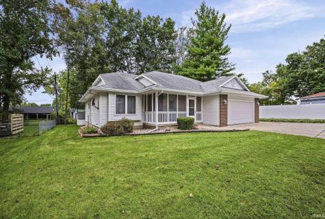 21 Stingley Drive Rossville IN 46065