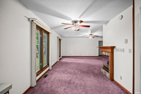 21 Stingley Drive Rossville IN 46065