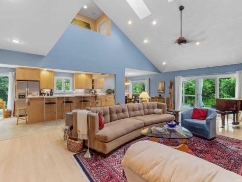 6916 Tonia Court Evansville IN 47710