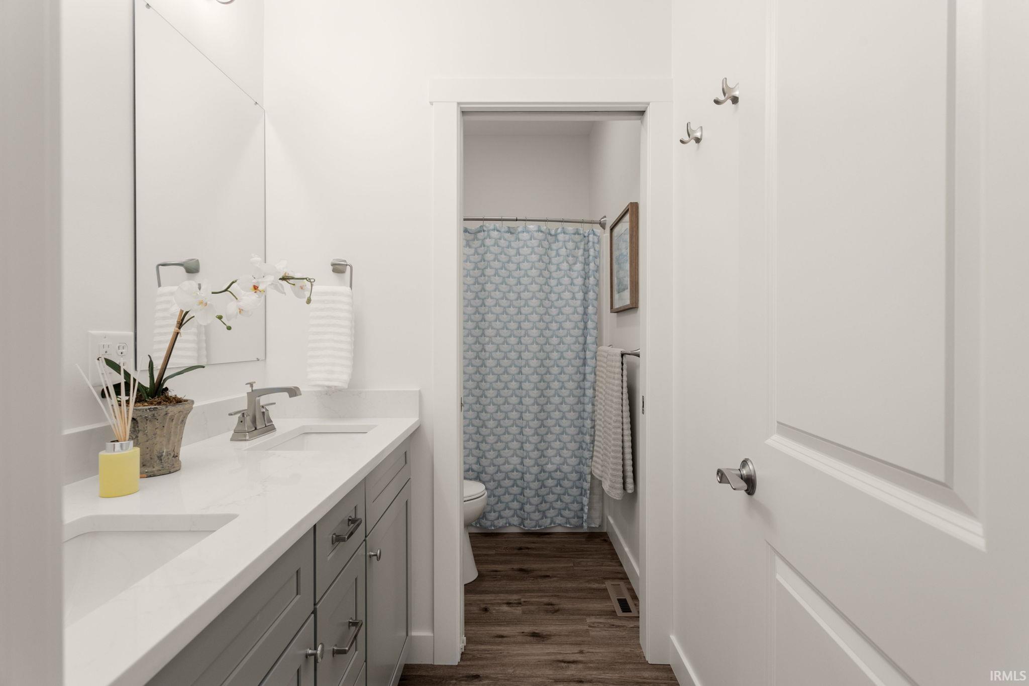 3391 Blarney Drive South Bend IN 46628