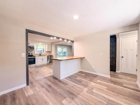 1913 Kendawa Drive Fort Wayne IN 46815
