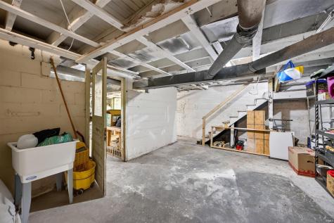 316 N Canal Street Worthington IN 47471