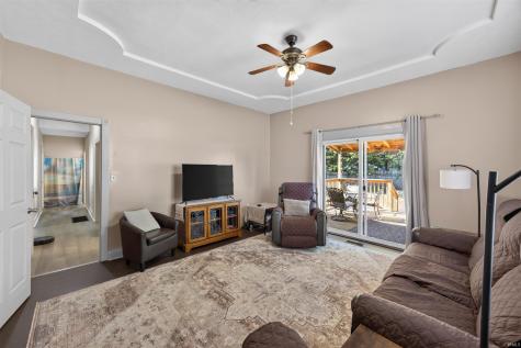 316 N Canal Street Worthington IN 47471