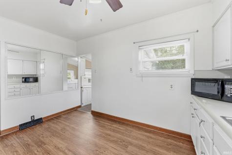 132 W Eighth Street Roanoke IN 46783