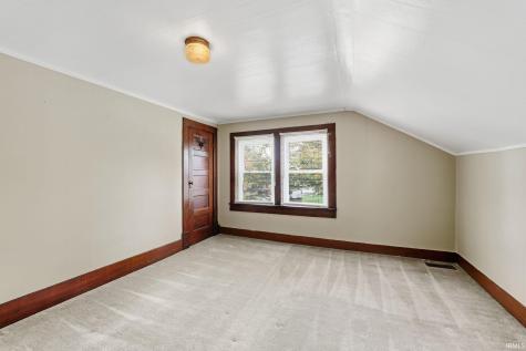 132 W Eighth Street Roanoke IN 46783