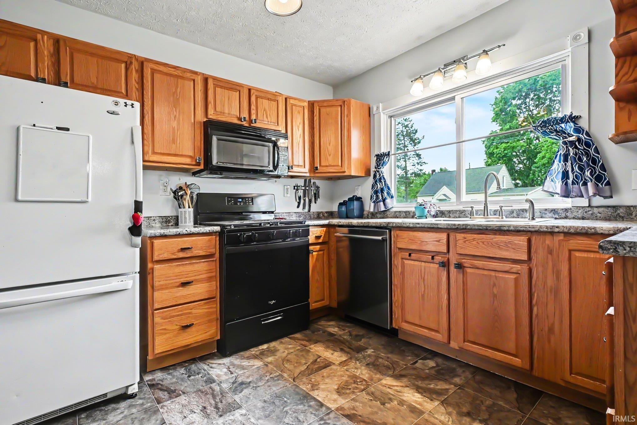 720 S 11th Street Goshen IN 46526