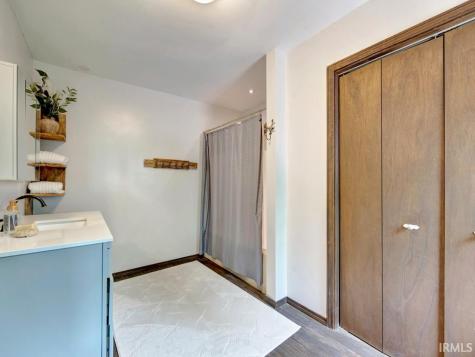 9041 N Mount Tabor Road Ellettsville IN 47429