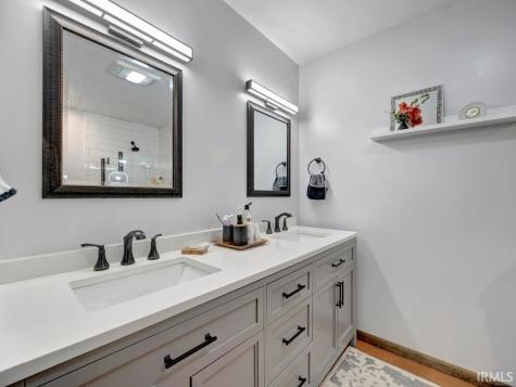 9041 N Mount Tabor Road Ellettsville IN 47429