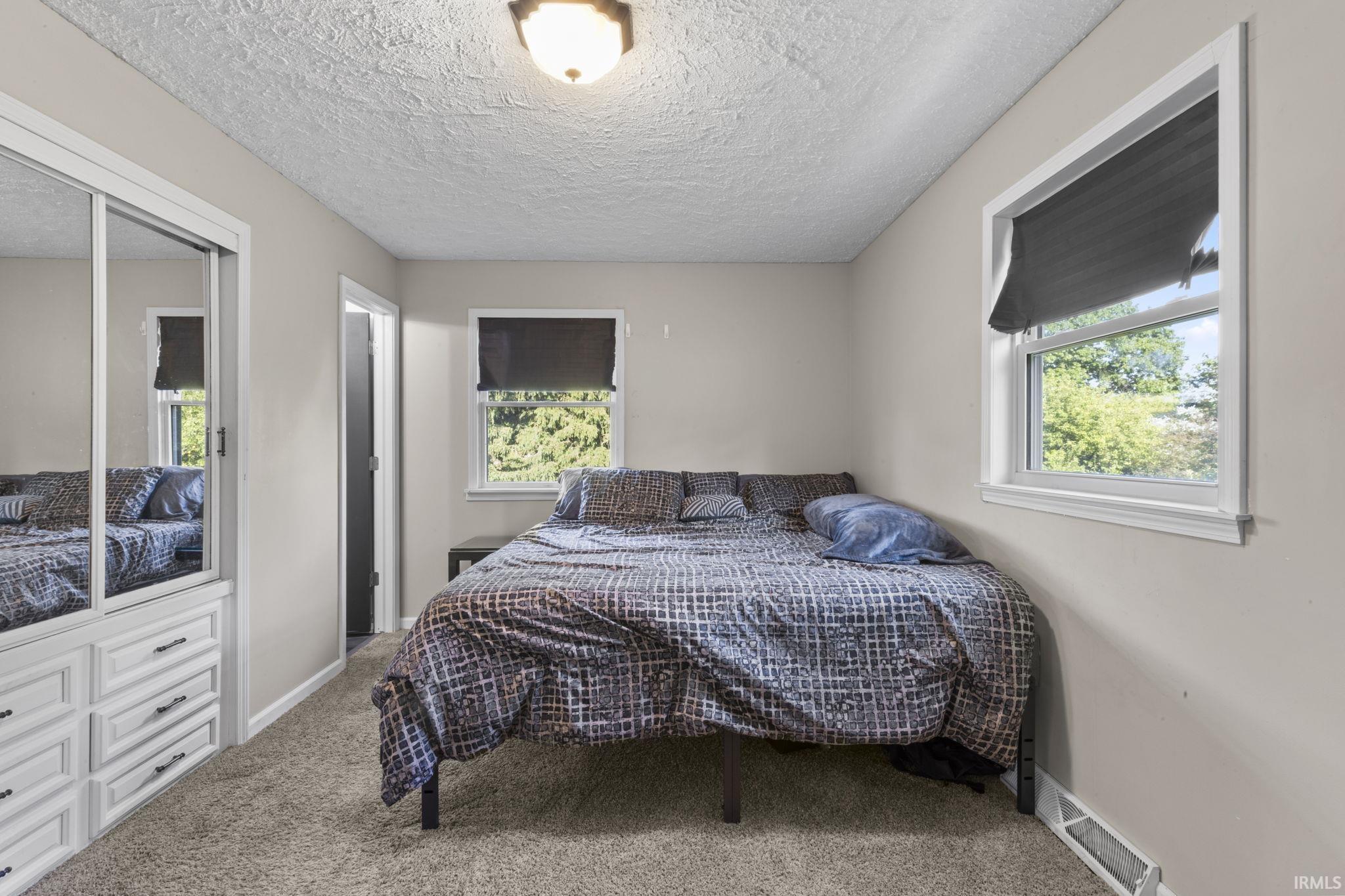 1202 S 16th Street Goshen IN 46526
