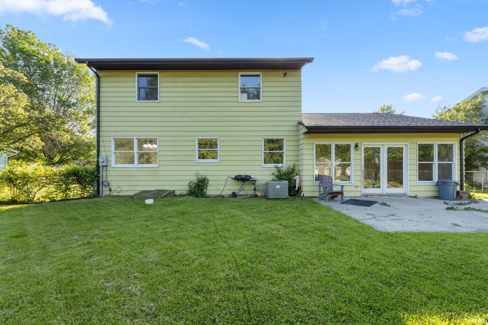 1202 S 16th Street Goshen IN 46526
