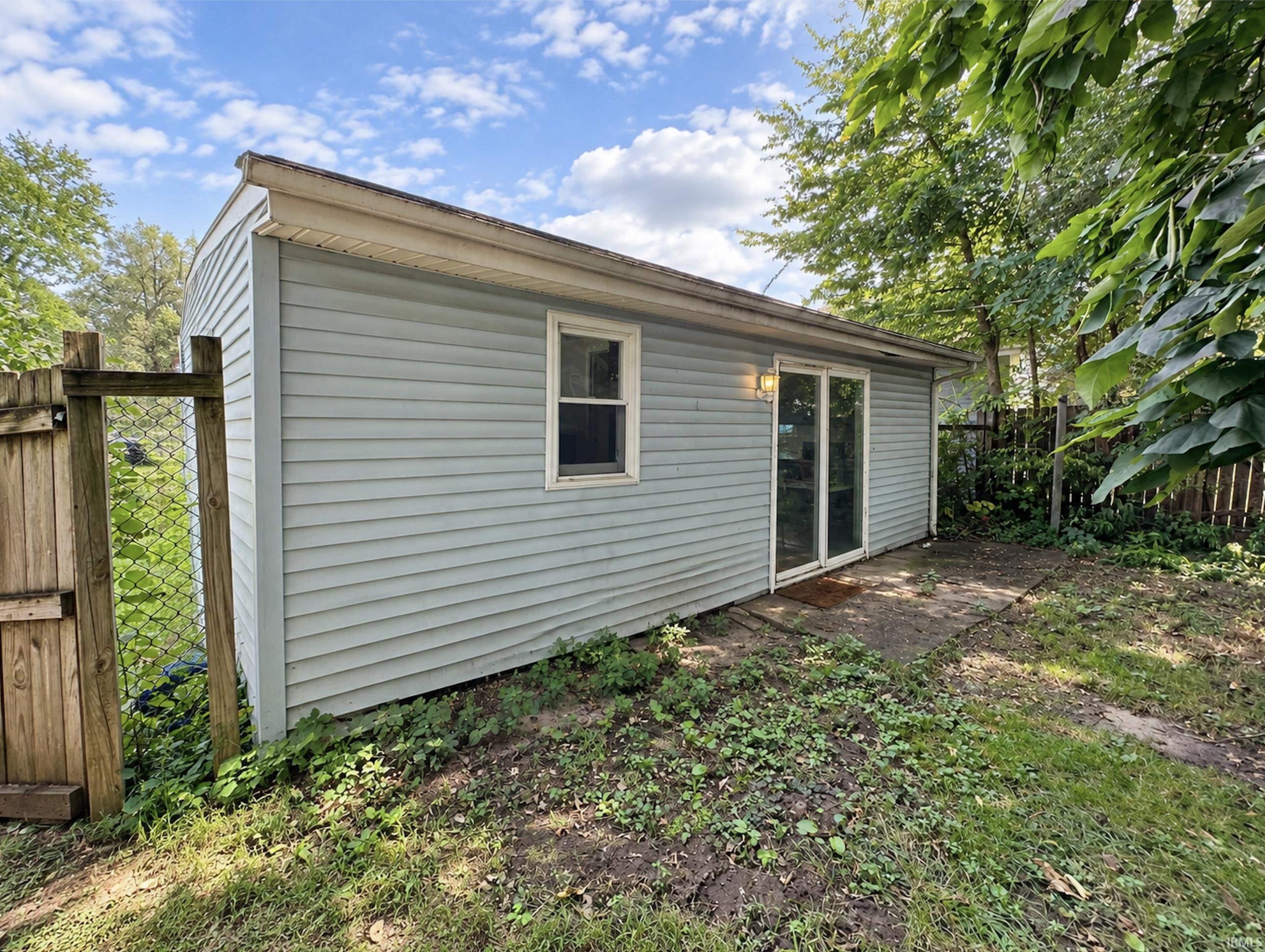 513 S 26th Street South Bend IN 46615