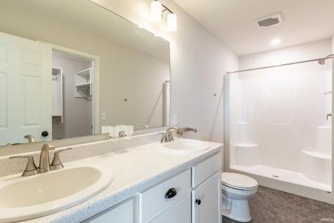 972 Mayrock Drive Fort Wayne IN 46818