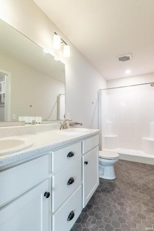 972 Mayrock Drive Fort Wayne IN 46818