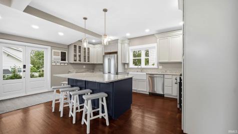 313 Lakeshore Drive Culver IN 46511