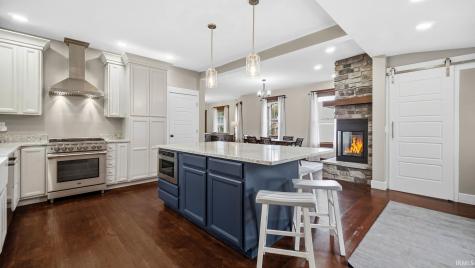 313 Lakeshore Drive Culver IN 46511