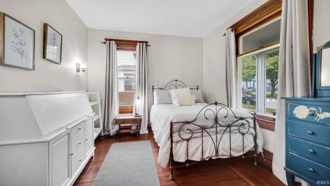 313 Lakeshore Drive Culver IN 46511