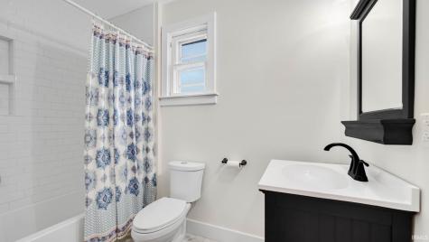 313 Lakeshore Drive Culver IN 46511
